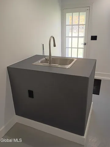 $409,900 | 15 Maywood Drive, Glenville, NY 12302