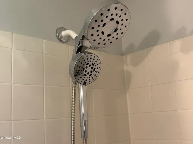 $409,900 | 15 Maywood Drive, Glenville, NY 12302