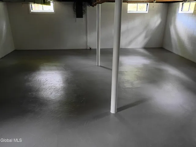 $409,900 | 15 Maywood Drive, Glenville, NY 12302