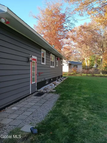 $409,900 | 15 Maywood Drive, Glenville, NY 12302