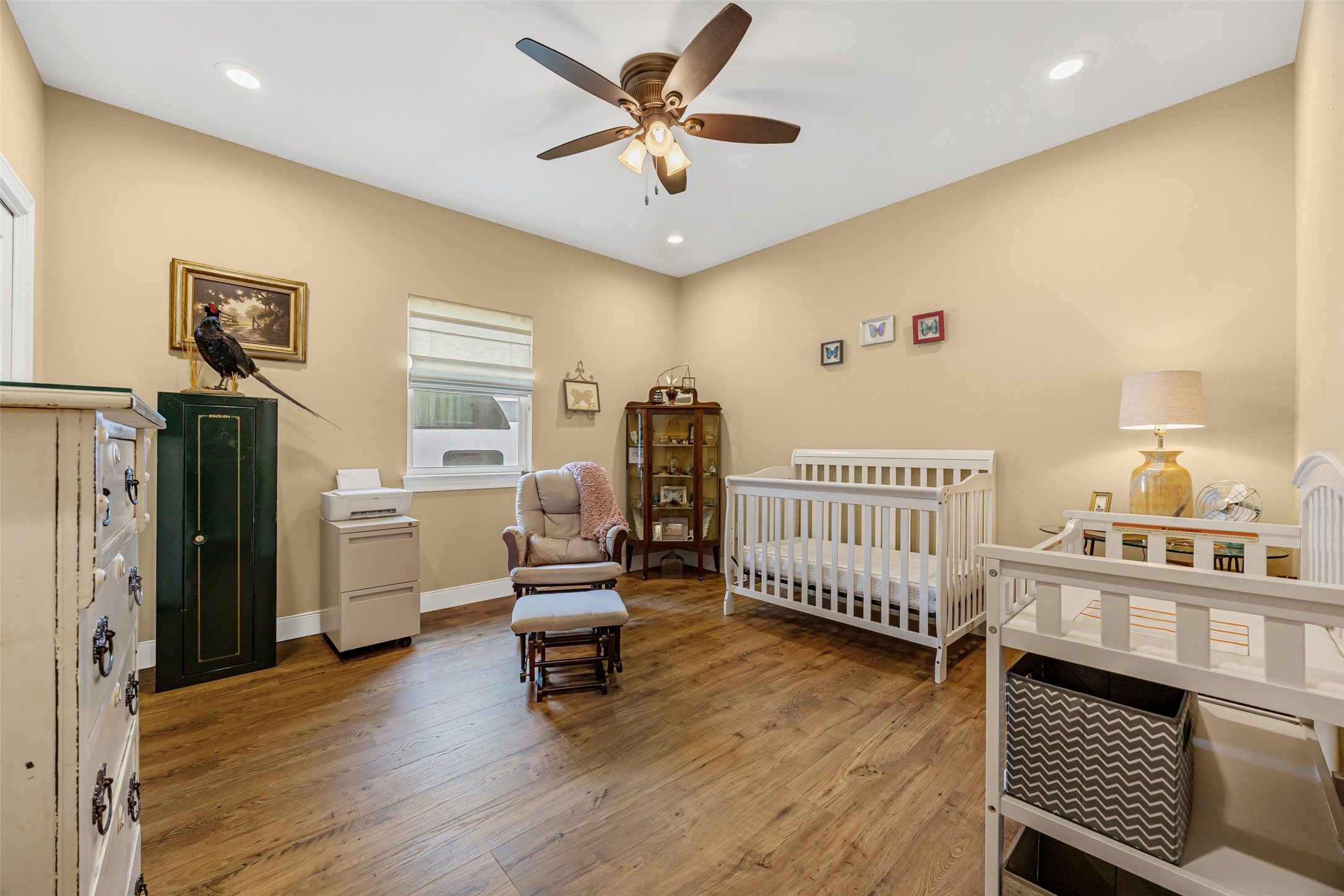 198 Kelley Road East Bastrop, TX 78602 - Photo 26 of 38 Secondary bedroom