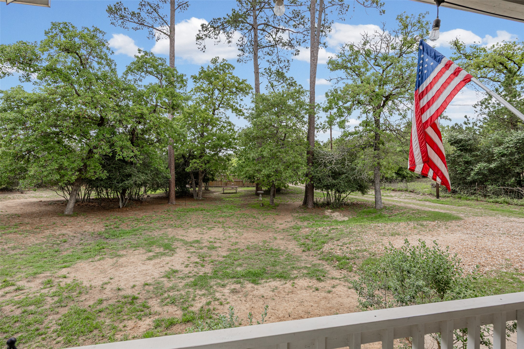 198 Kelley Road East Bastrop, TX 78602 - Photo 7 of 38