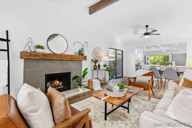 $1,200,000 | 3305 Vivienda Circle, Carlsbad, CA 92009