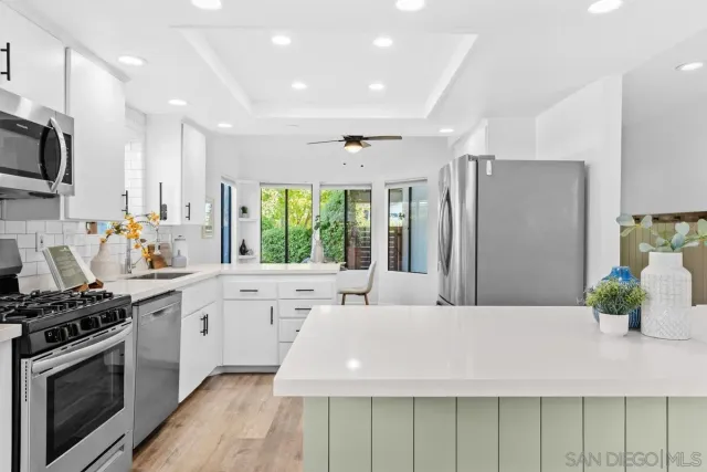 $1,200,000 | 3305 Vivienda Circle, Carlsbad, CA 92009