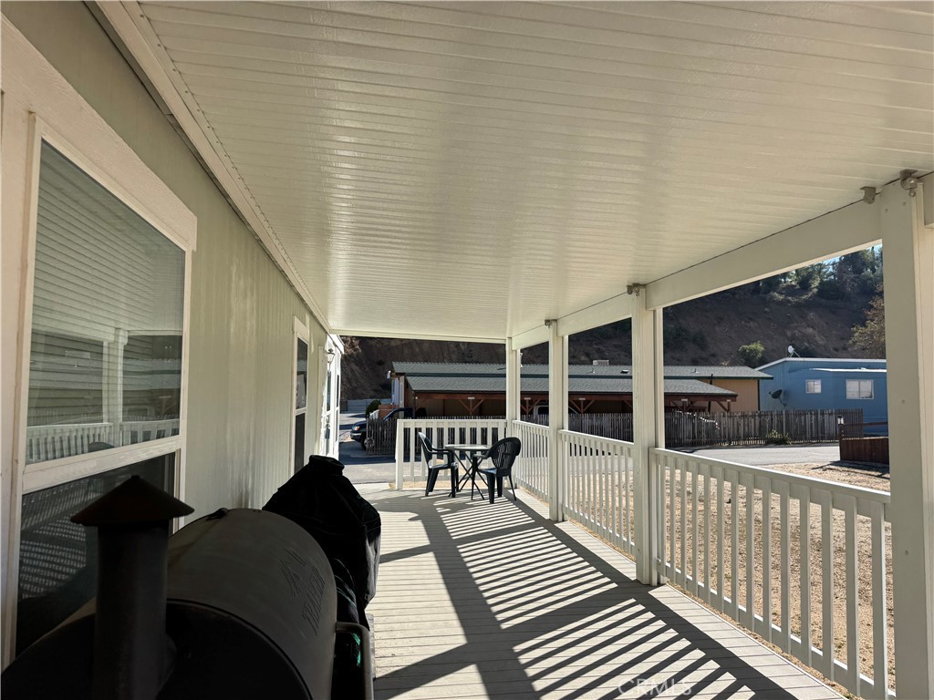 657 Lebec Road, Unit 36 Lebec, CA 93243 - Photo 18 of 20 a view of a balcony with chairs