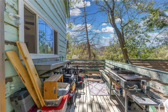 a view of an outdoor space with seating area