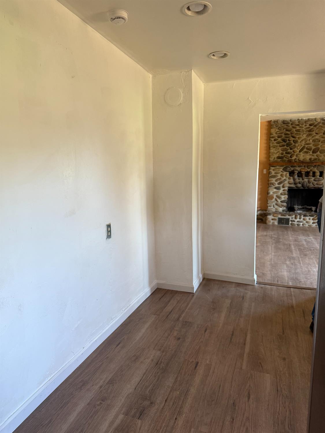 1824 California Avenue Modesto, CA 95358 - Photo 20 of 43