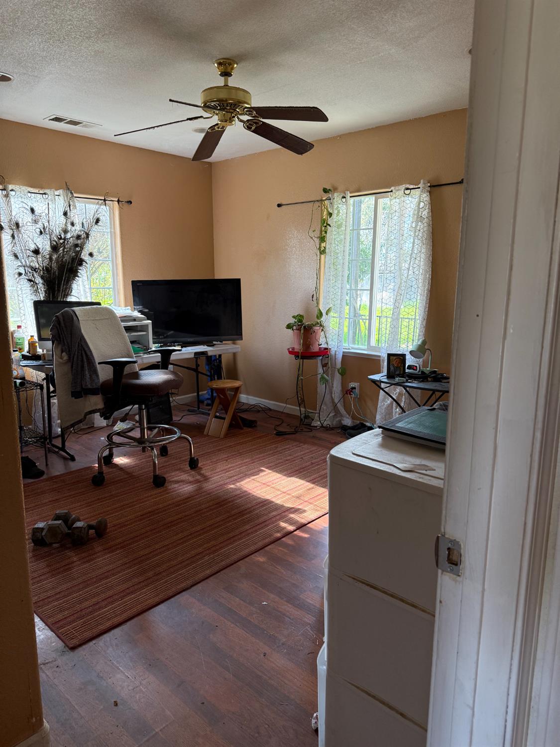 1824 California Avenue Modesto, CA 95358 - Photo 24 of 43