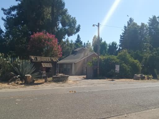 1824 California Avenue Modesto, CA 95358 - Photo 5 of 43