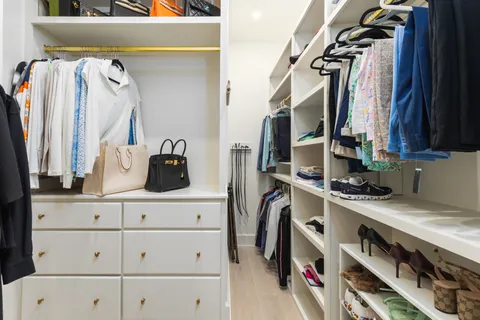 $2,900,000 | 1212 Demonbreun Street, Unit 2802, Nashville, TN 37203