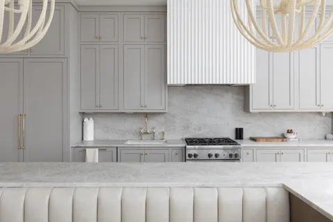 $2,900,000 | 1212 Demonbreun Street, Unit 2802, Nashville, TN 37203