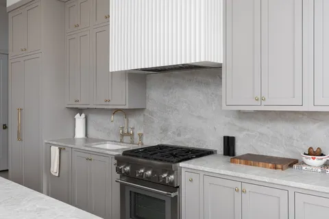 $2,900,000 | 1212 Demonbreun Street, Unit 2802, Nashville, TN 37203