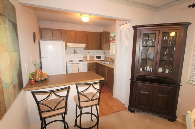 $1,380 | 4480 Ironwood Circle, Unit 302A, Bradenton, FL 34209