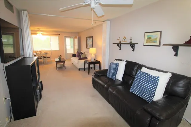 $1,380 | 4480 Ironwood Circle, Unit 302A, Bradenton, FL 34209