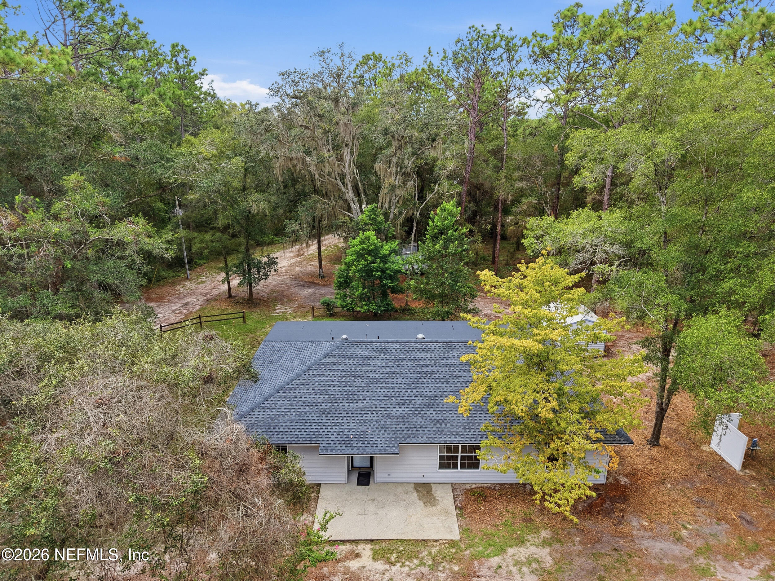 1098 Southeast 46th Loop Keystone Heights, FL 32656 - Photo 38 of 43 9_dji_20260910001815_0128_d