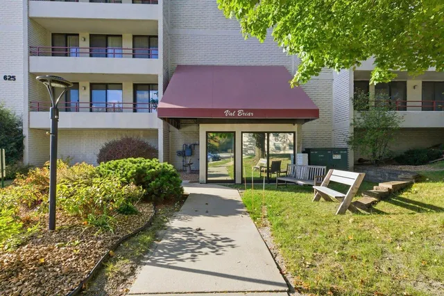 $179,900 | 625 19th Street Northwest, Unit 103, Rochester, MN 55901