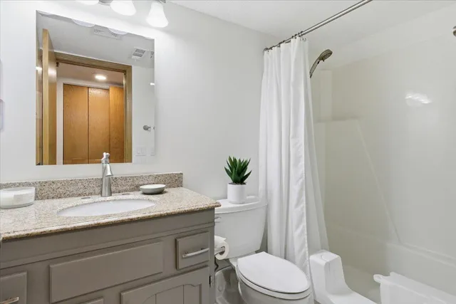 $179,900 | 625 19th Street Northwest, Unit 103, Rochester, MN 55901