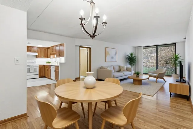 $179,900 | 625 19th Street Northwest, Unit 103, Rochester, MN 55901