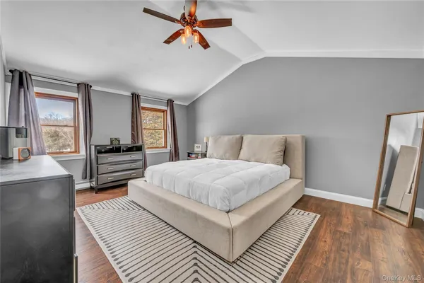 $699,900 | 6 Eisenhower Court, Hopewell Junction, NY 12533