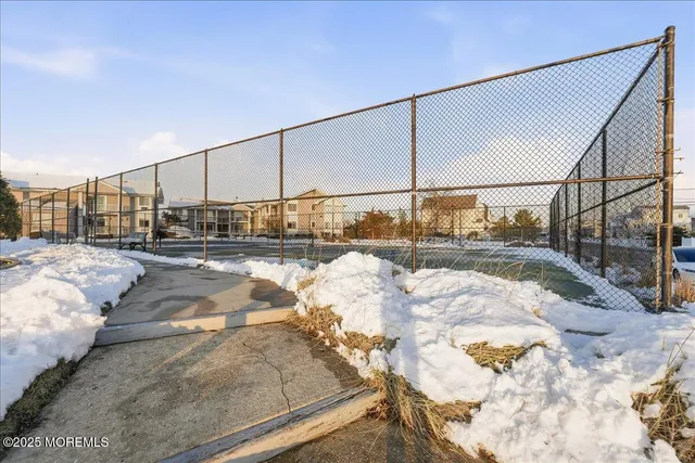 $500,000 | 50 Valentine Street, Unit 25B, Monmouth Beach, NJ 07750