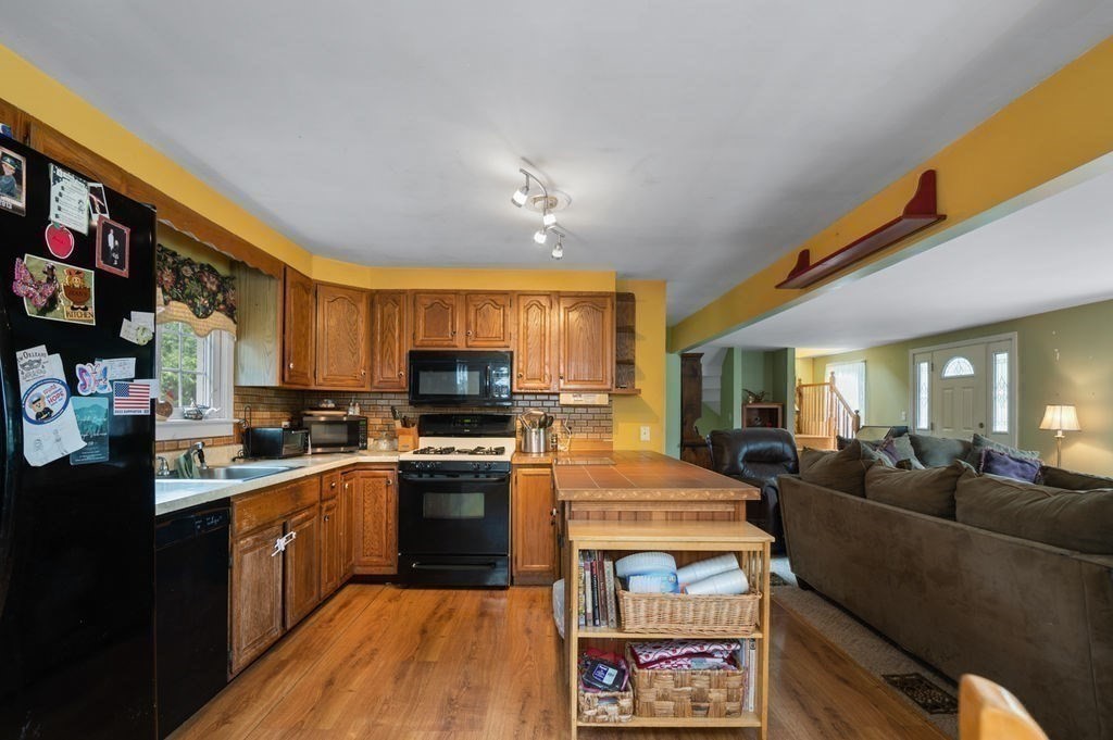 60 Harris Road Lynn, MA 01904 - Photo 13 of 35 Gallery Image 13