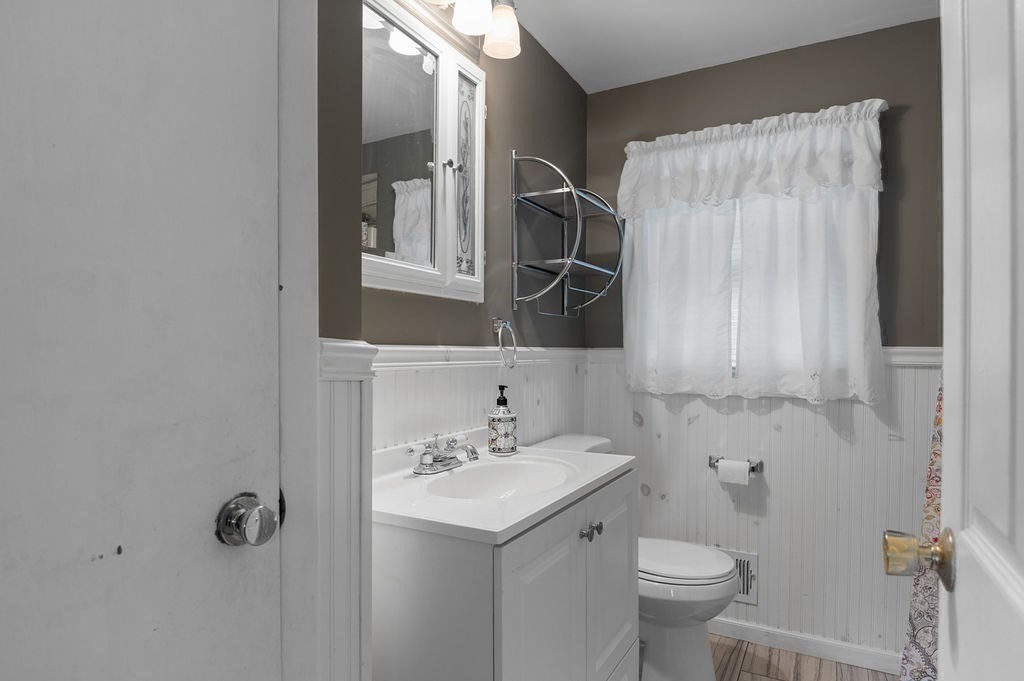60 Harris Road Lynn, MA 01904 - Photo 16 of 35 Gallery Image 16
