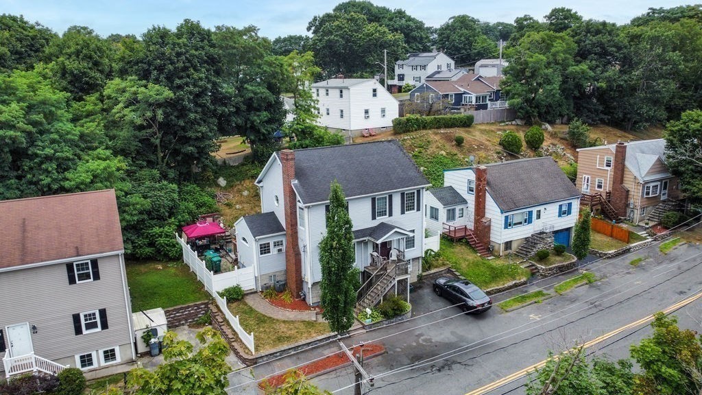 60 Harris Road Lynn, MA 01904 - Photo 4 of 35 Gallery Image 4