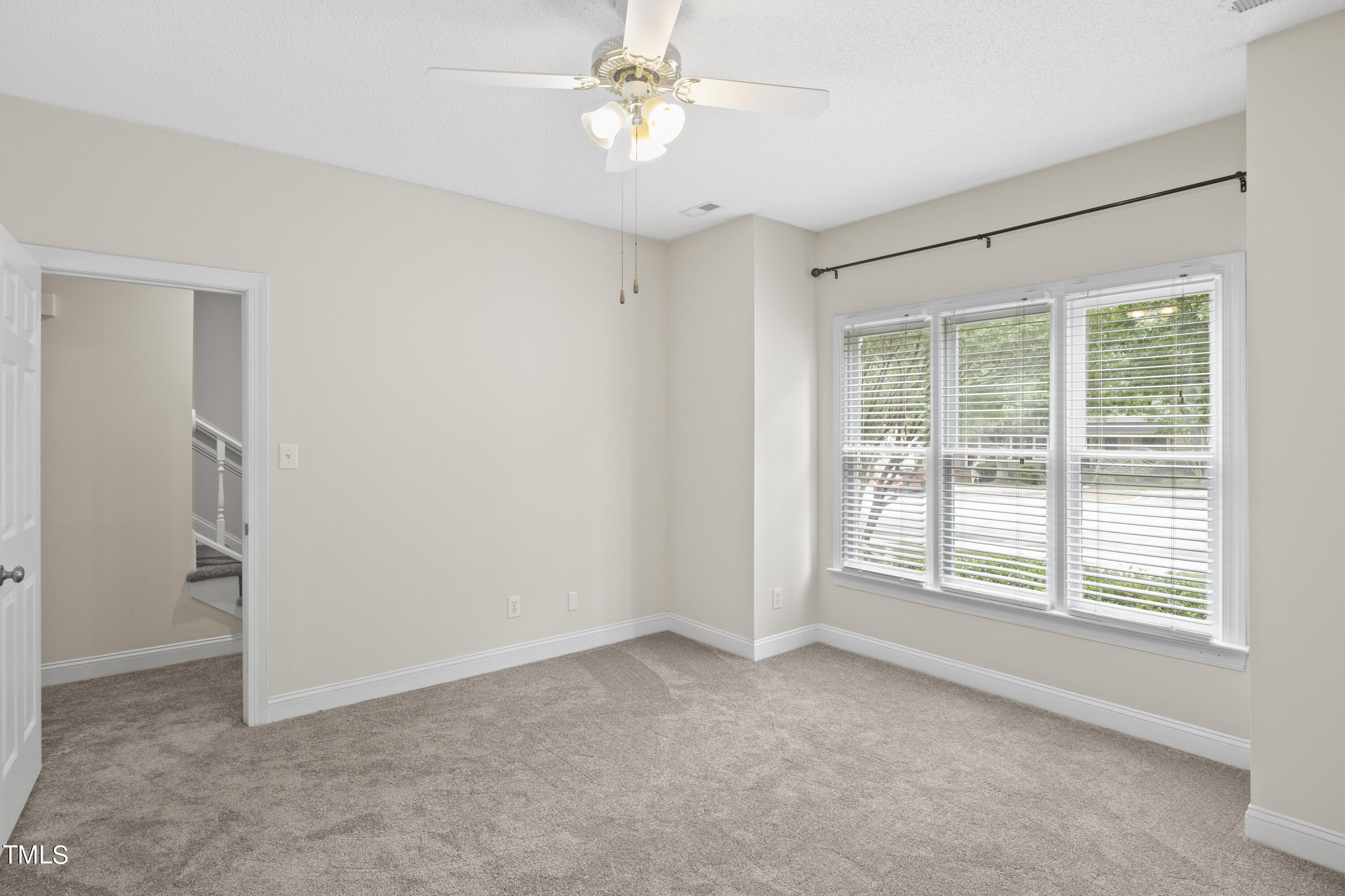 1226 Shadow Bark Court Raleigh, NC 27603 - Photo 15 of 28 09-202406061226 Shadowbark015
