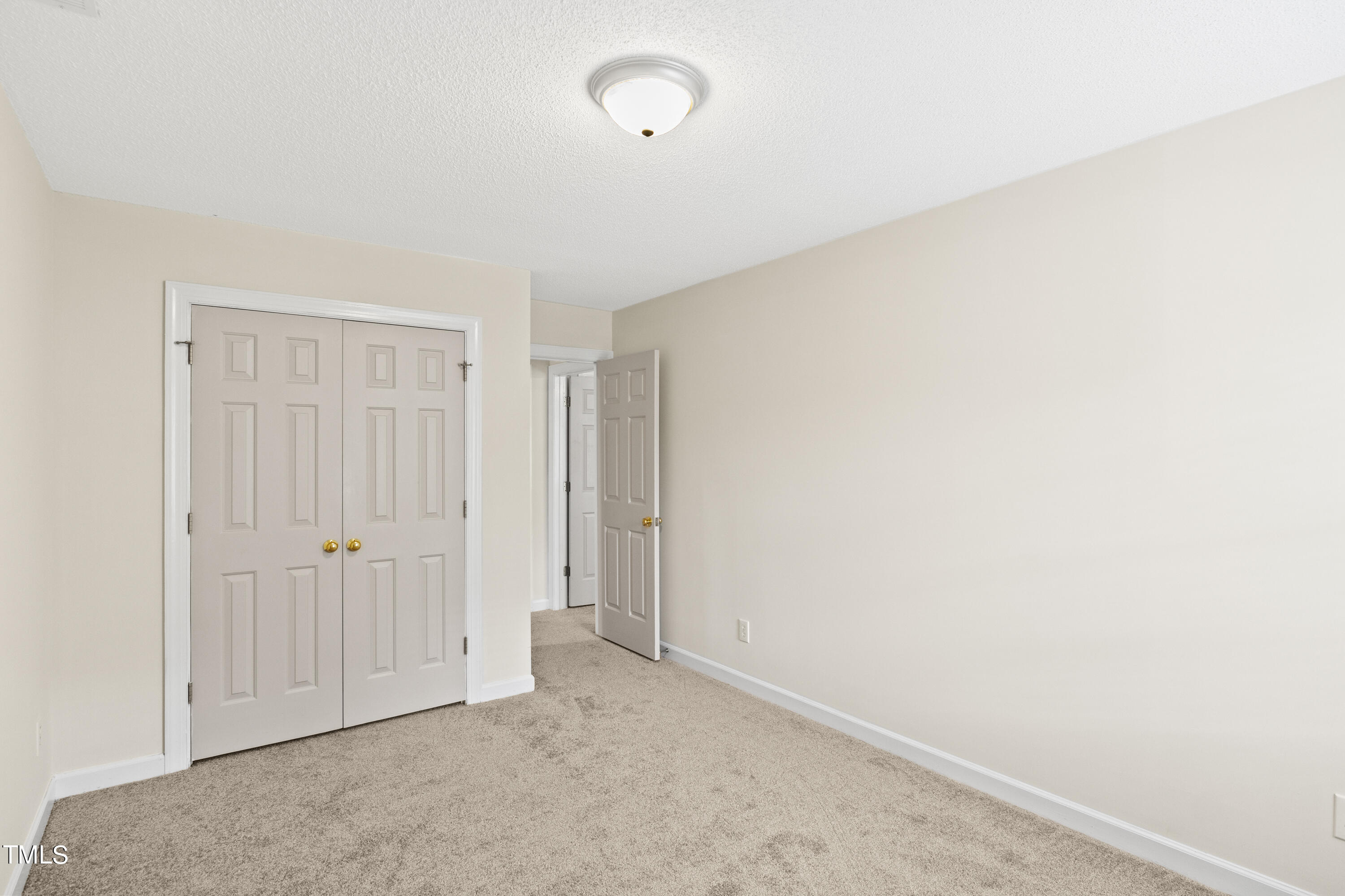 1226 Shadow Bark Court Raleigh, NC 27603 - Photo 24 of 28 31-202406061226 Shadowbark038