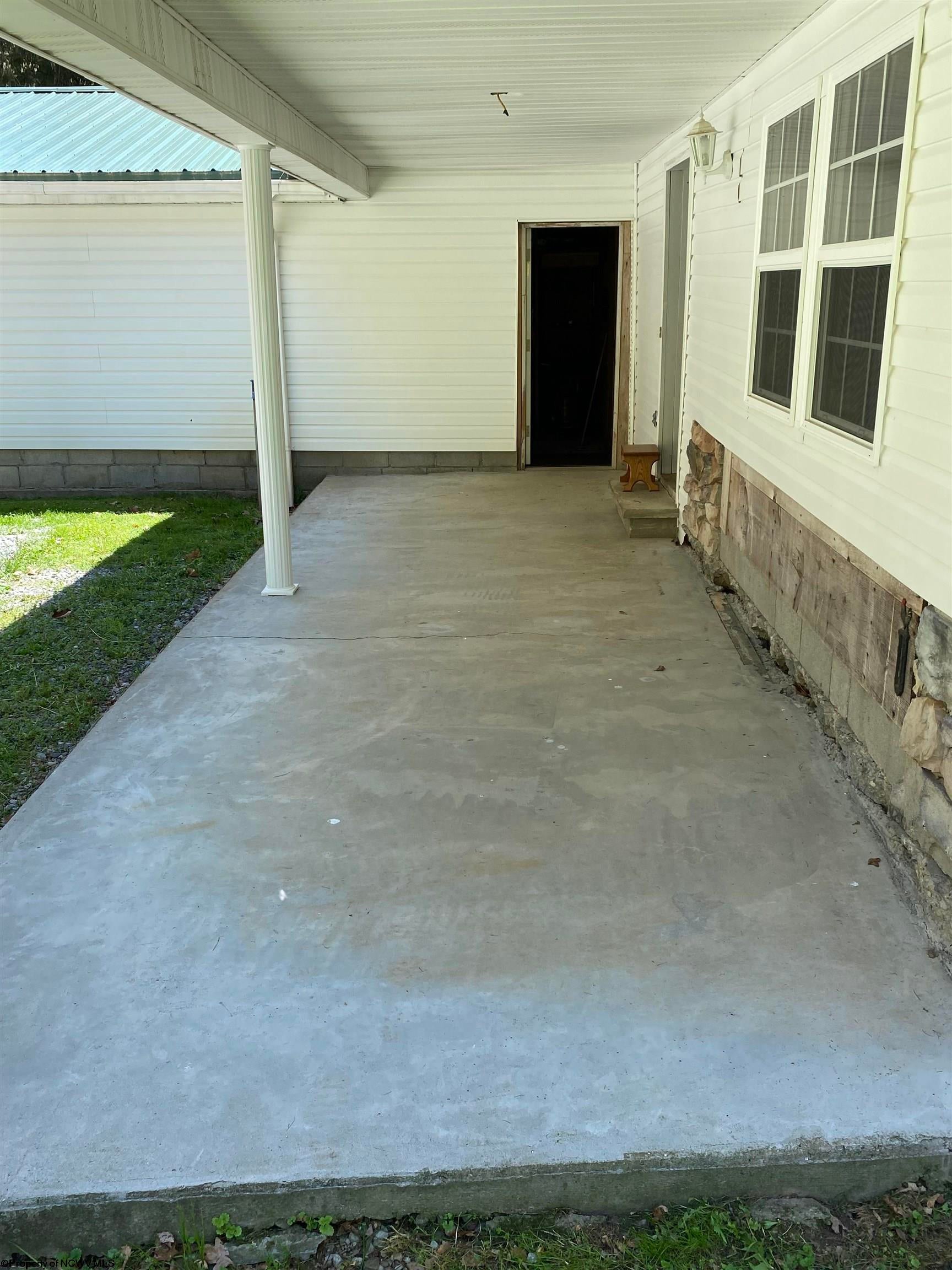 10686 Willey Fork Road Burton, WV 26562 - Photo 6 of 26 Gallery Image 6
