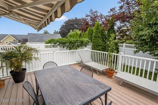 $4,500 | 5 Wellington Place, Unit B, Greenwich, CT 06830