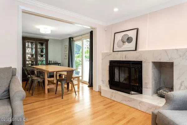 $4,500 | 5 Wellington Place, Unit B, Greenwich, CT 06830