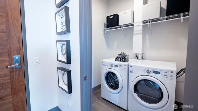 $8,324 | 2015 2nd Avenue, Unit 3201, Seattle, WA 98121