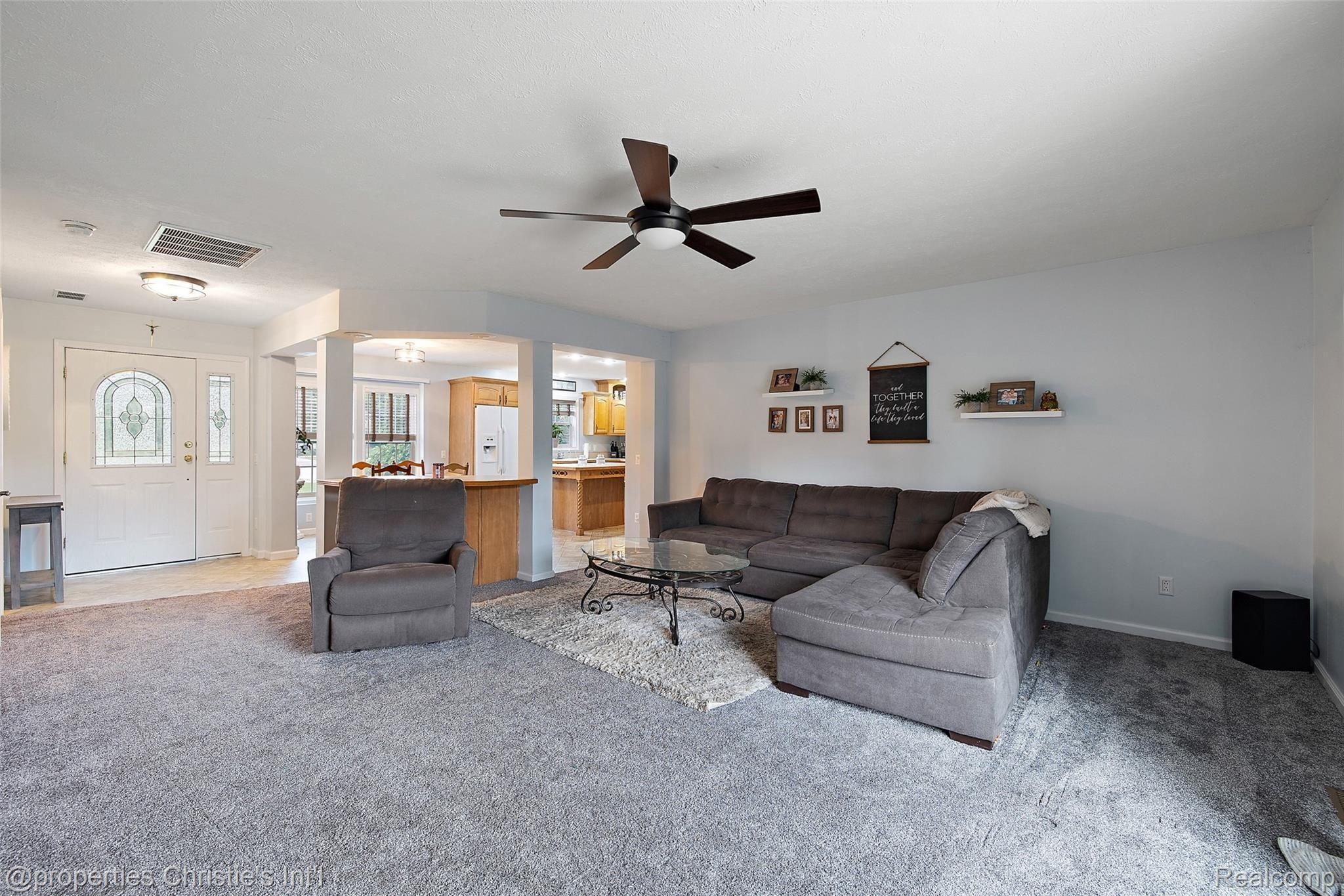 54019 County Line Road New Baltimore, MI 48047 - Photo 14 of 31 54019 County Line-14.jpg