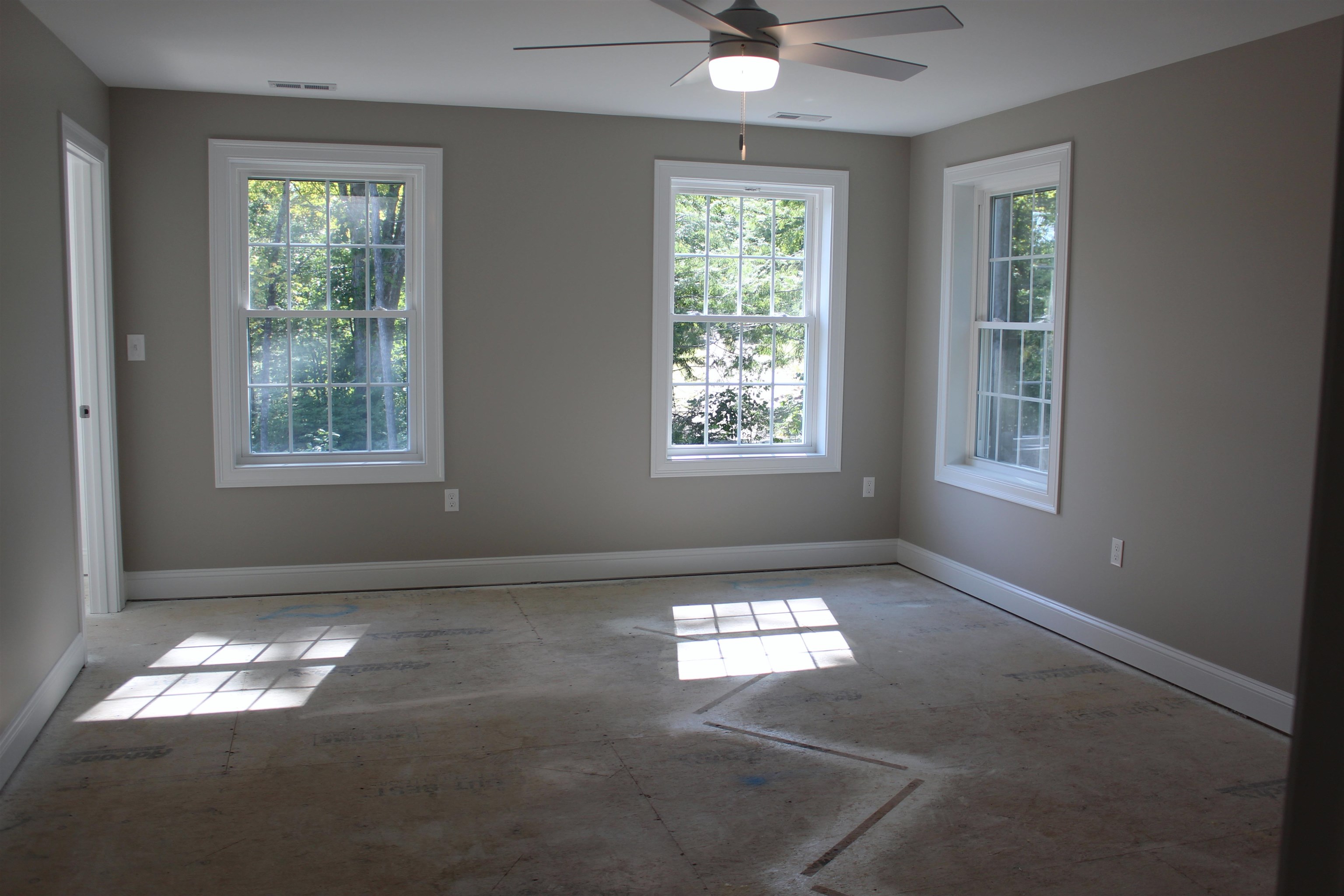 430 Thain Road Hopkinton, NH 03229 - Photo 11 of 17 Gallery Image 11