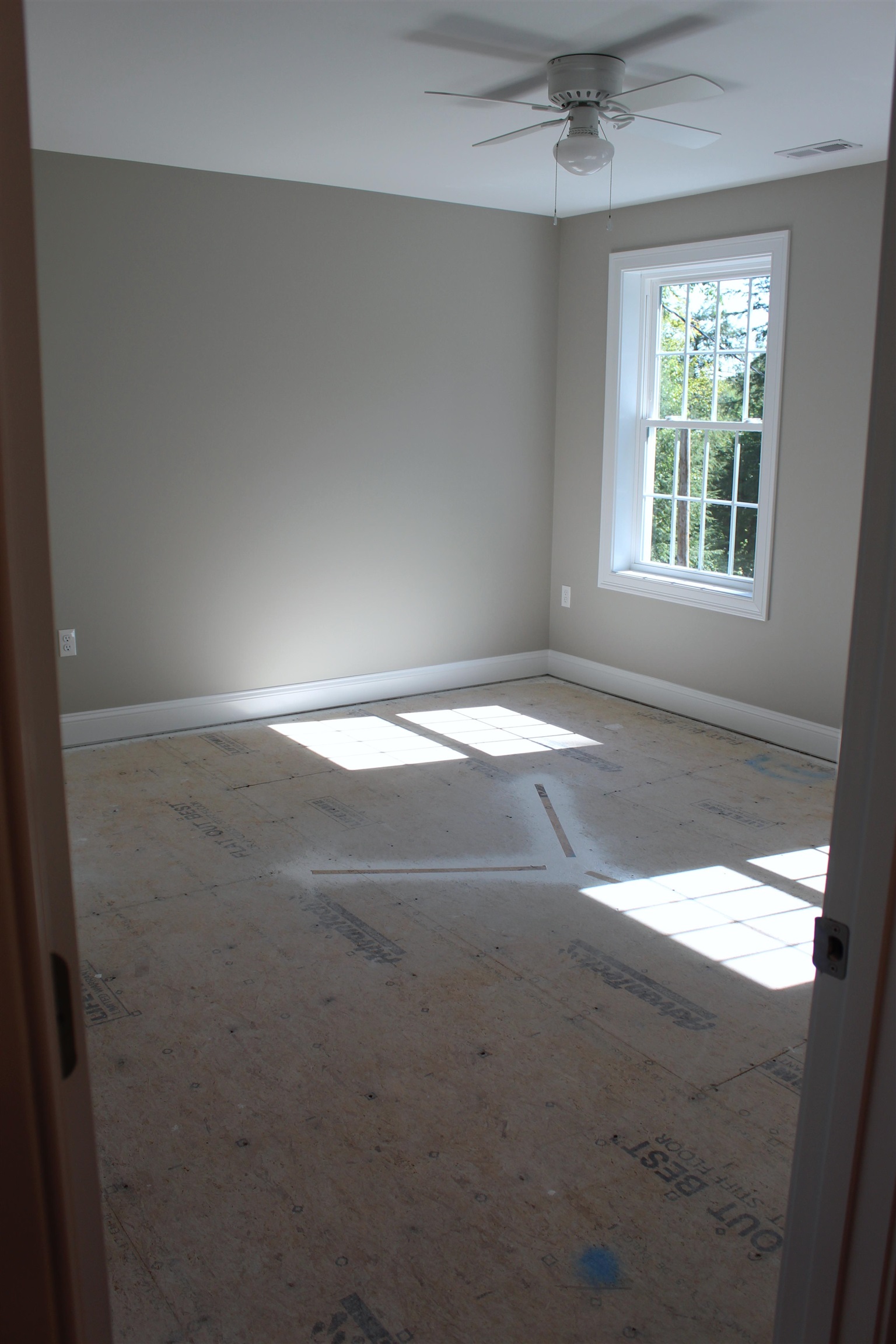 430 Thain Road Hopkinton, NH 03229 - Photo 15 of 17 Gallery Image 15