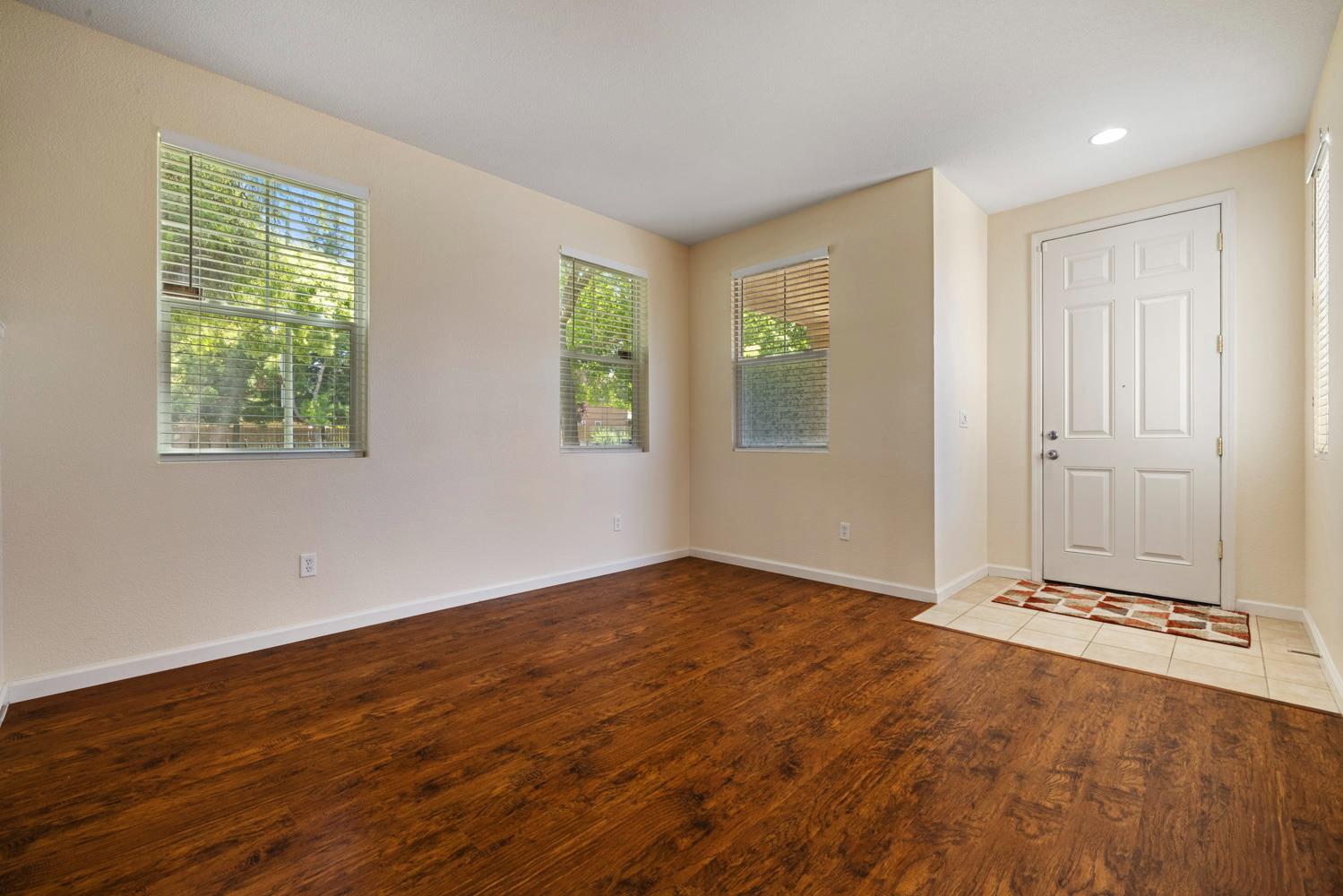 2269 Maverick Court Modesto, CA 95355 - Photo 7 of 39