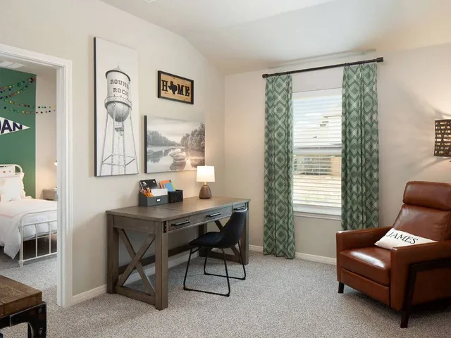 $338,840 | 145 Fossil Drive, Kyle, TX 78640