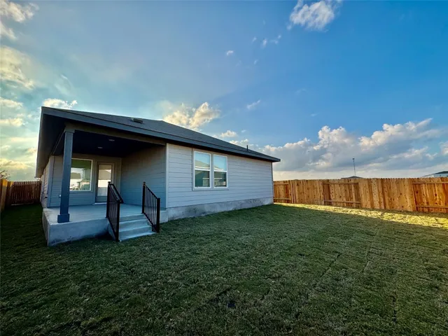 $338,840 | 145 Fossil Drive, Kyle, TX 78640