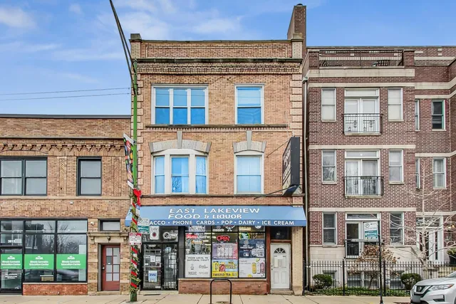 $1,050,000 | 3814 North Clark Street, Chicago, IL 60613