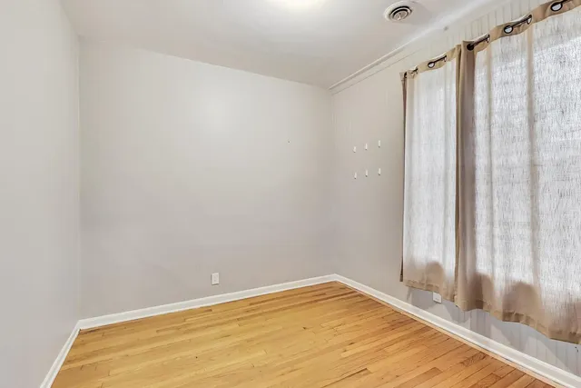 $1,050,000 | 3814 North Clark Street, Chicago, IL 60613