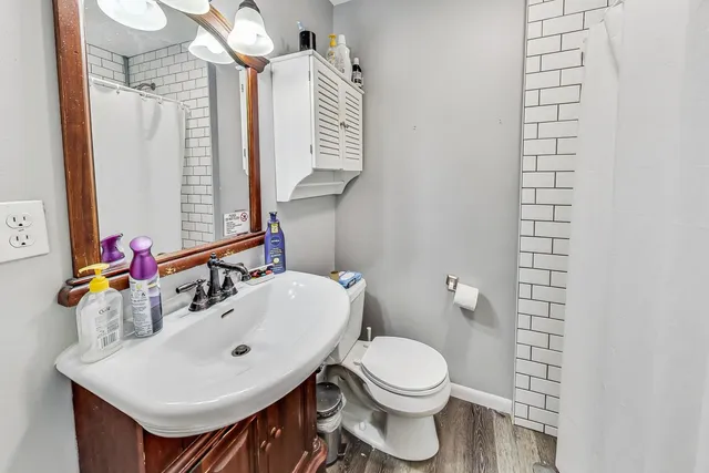 $1,050,000 | 3814 North Clark Street, Chicago, IL 60613