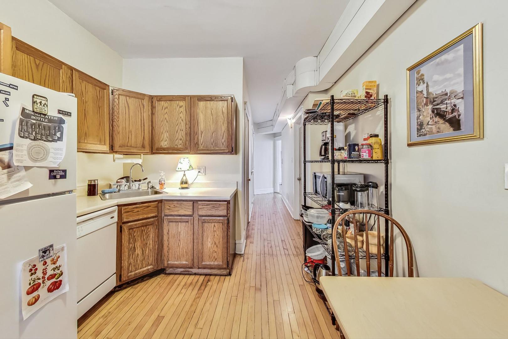 3814 North Clark Street Chicago, IL 60613 - Photo 20 of 28