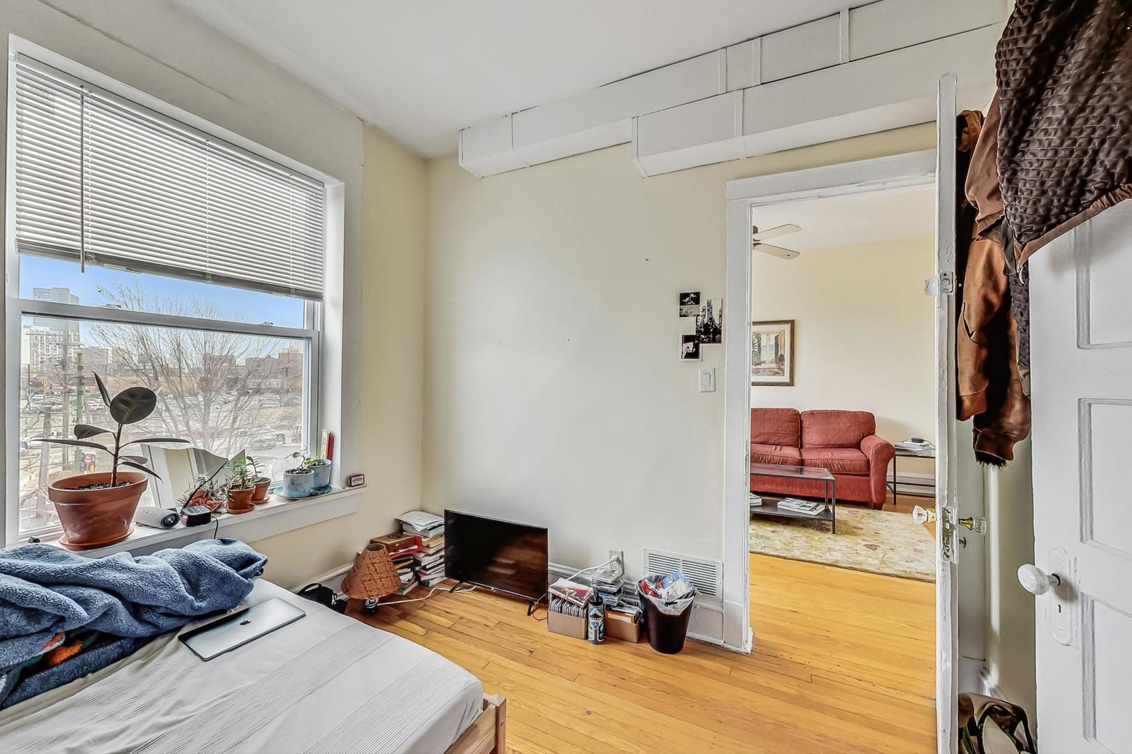 3814 North Clark Street Chicago, IL 60613 - Photo 24 of 28