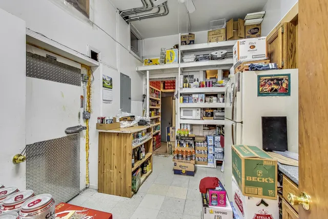 $1,050,000 | 3814 North Clark Street, Chicago, IL 60613