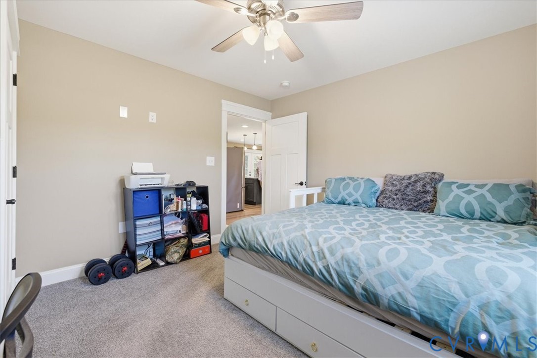 621 Horseshoe Road Jarratt, VA 23867 - Photo 25 of 29