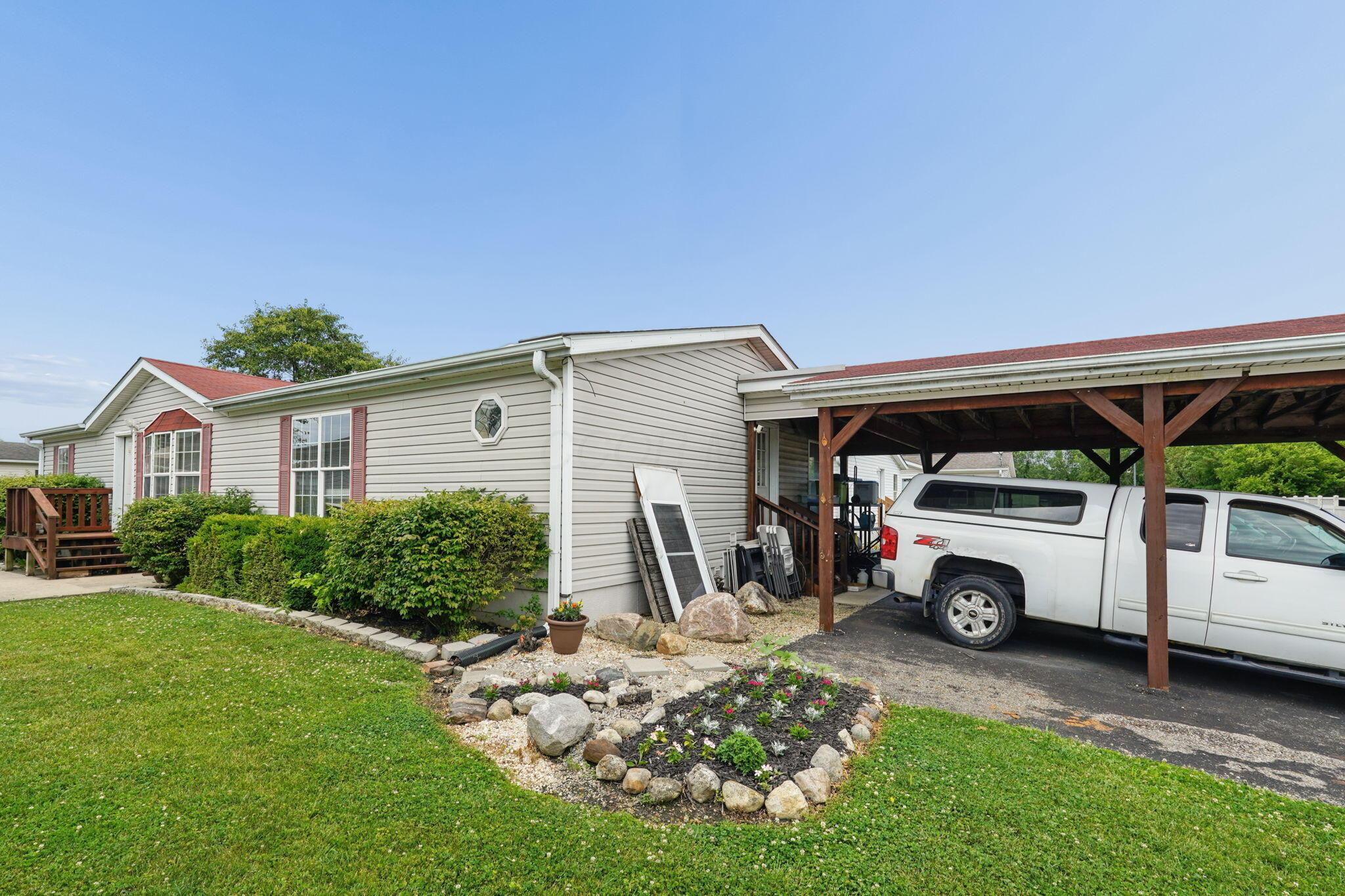 420 Lockbay Road Commercial Point, OH 43116 - Photo 25 of 28