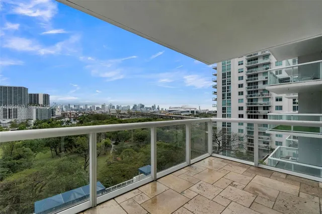 $380,000 | 1861 Northwest S River Drive, Unit 1207, Miami, FL 33125