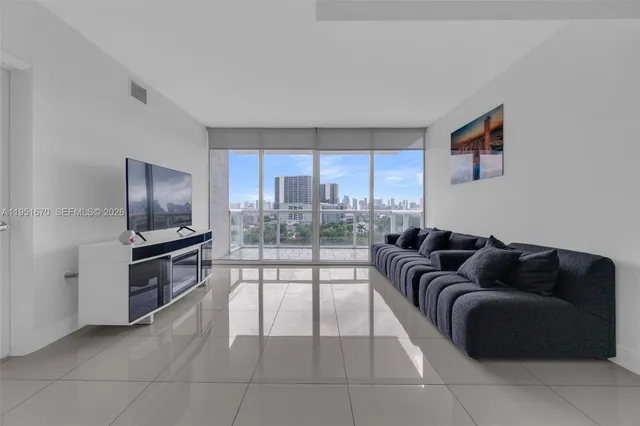 $380,000 | 1861 Northwest S River Drive, Unit 1207, Miami, FL 33125