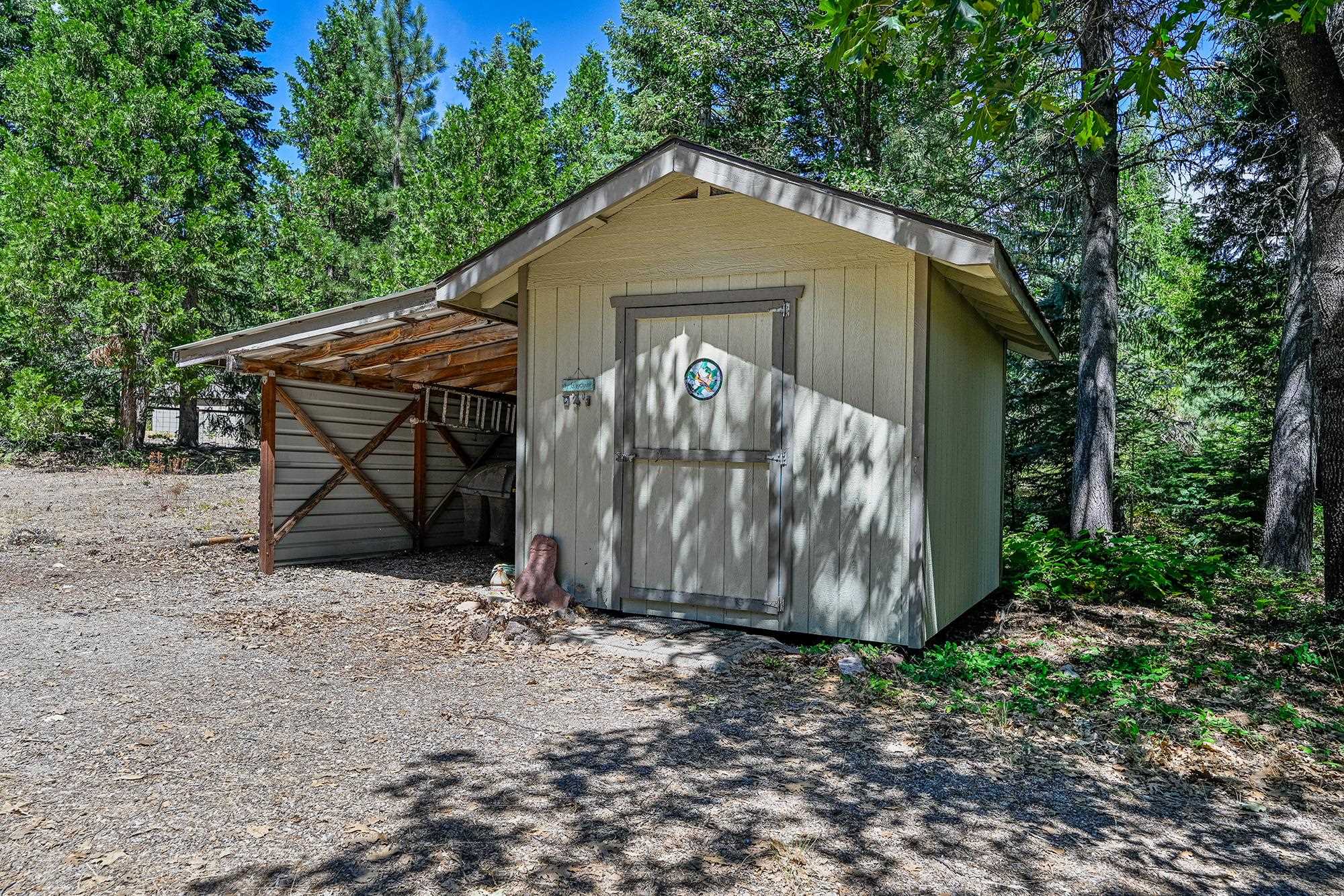 1647 Davis Place Road Mount Shasta, CA 96067 - Photo 35 of 41 Gallery Image 35